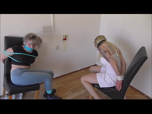 ❤️ Ferslave / fêstbûn en gagged / famke yn need ❌ Anale porno by wy